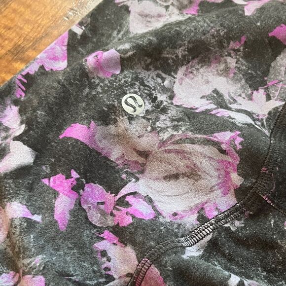 lululemon athletica Purple and Black Align Leggings, size 4 - Picture 7 of 7